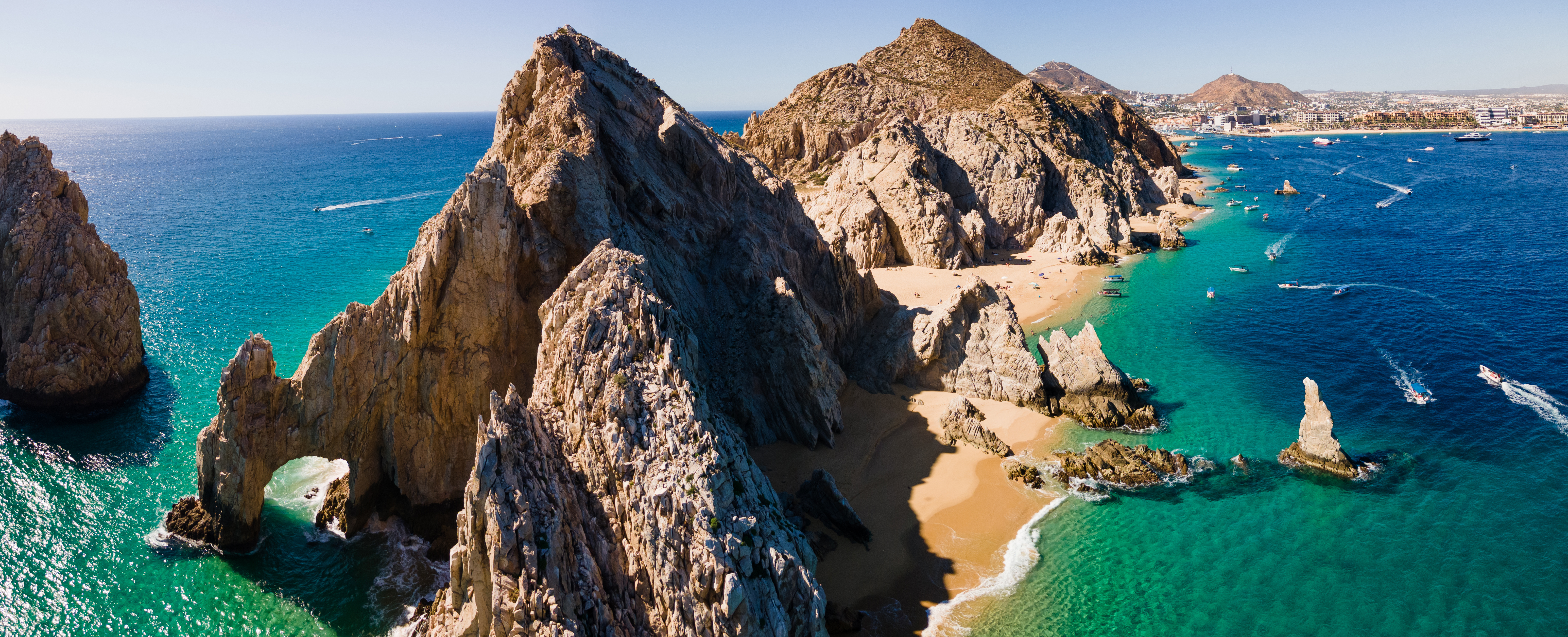 The arch at the southern tip of the Baja California Sur in Cabo San Lucas, Los Cabos, Mexico